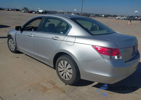2009 Honda Accord 2.4 Lx z USA, uszkodzony, nr VIN 1HGCP263X9A136456